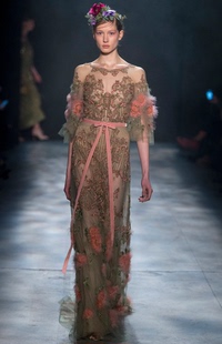 甜美少女风花朵钉珠羽毛生日派对年会庆典晚礼服敬酒服 marchesa