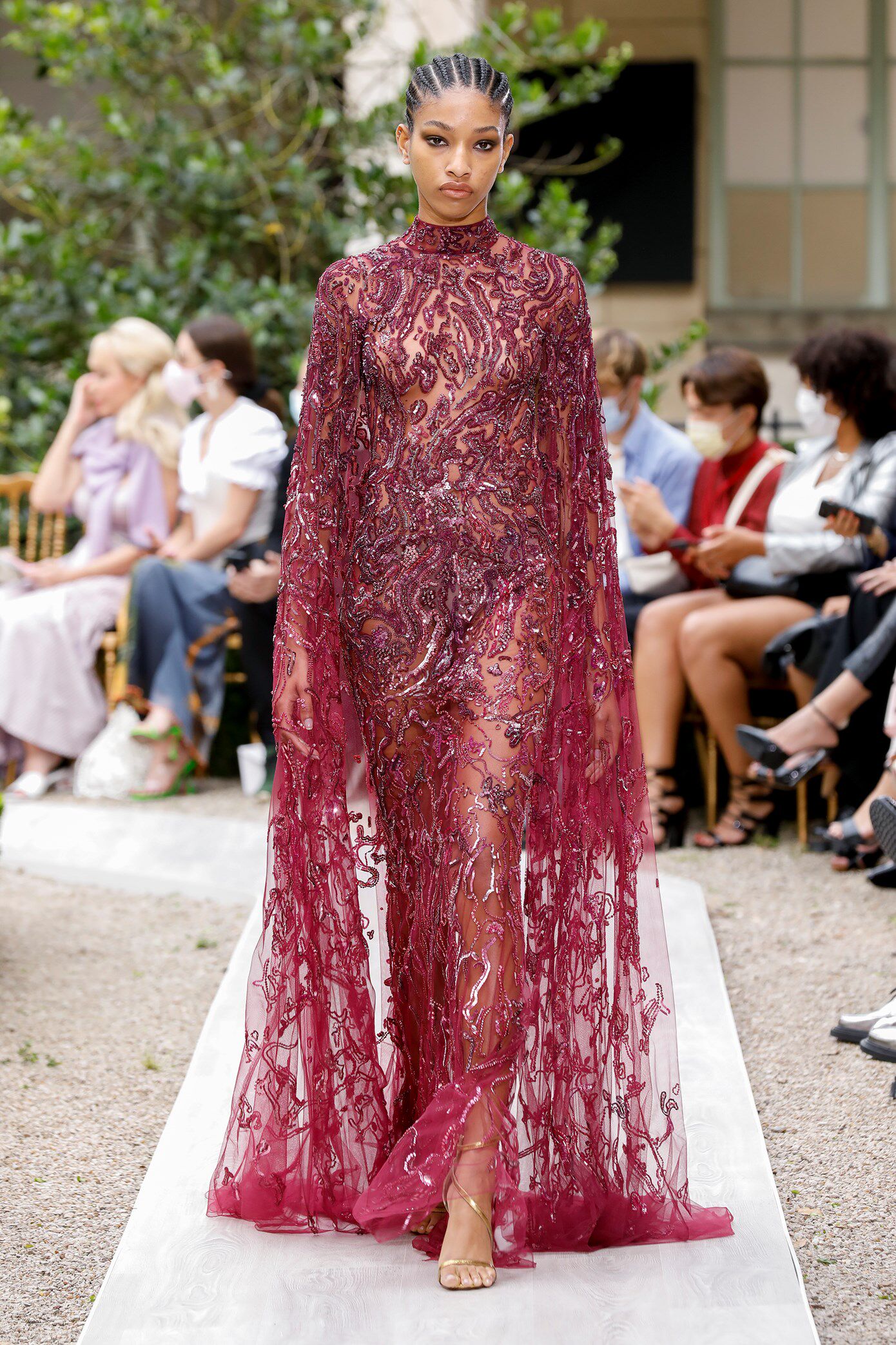 zuhair murad 紫红色高领修身长袖手工定制宴会年会晚礼服敬酒服