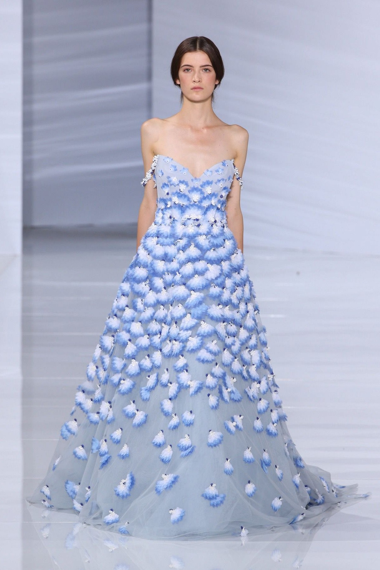 georges hobeika 蓝色晚礼服宴会长款抹胸花朵显瘦年会红毯迎宾服