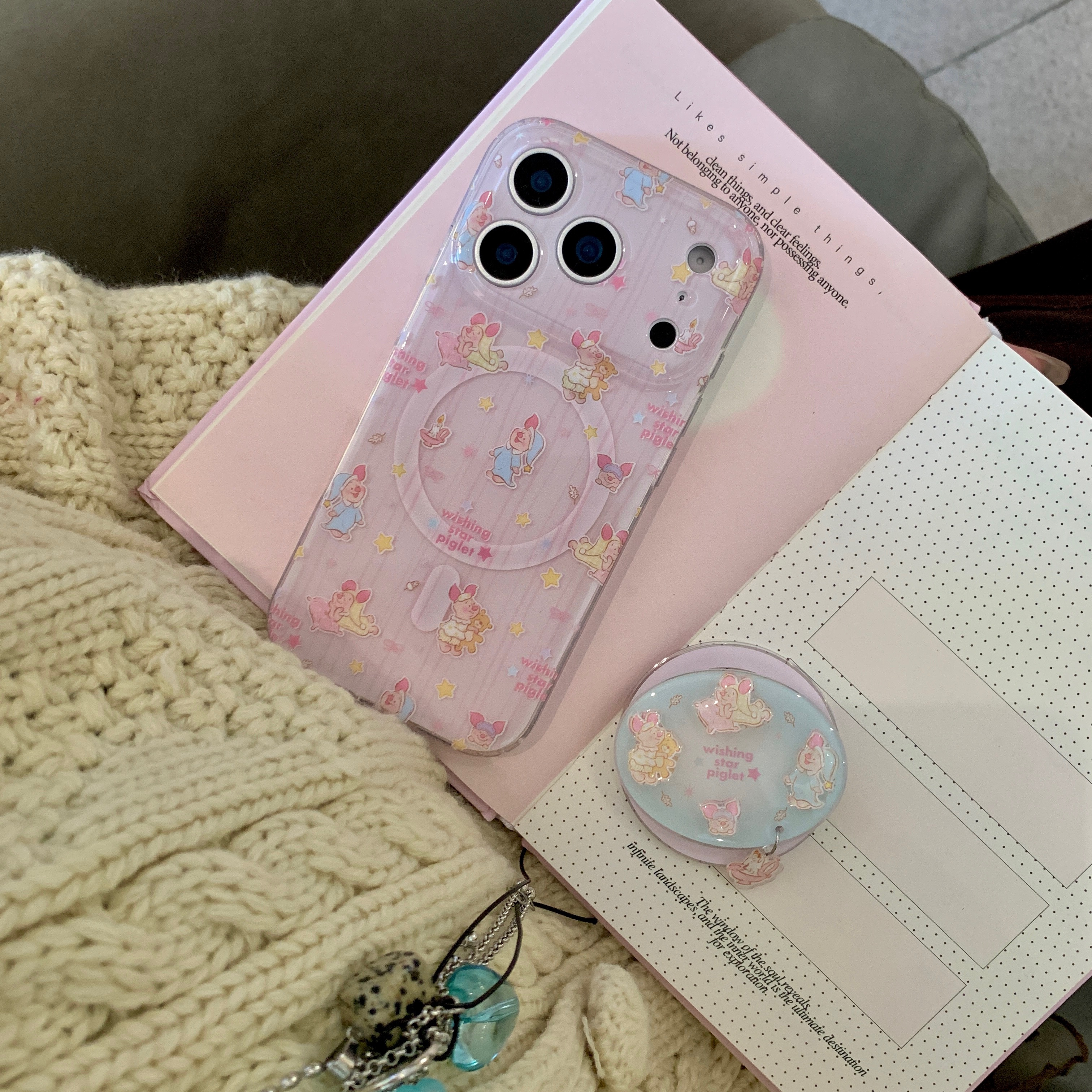 可爱粉色条纹睡梦小猪皮杰手机壳