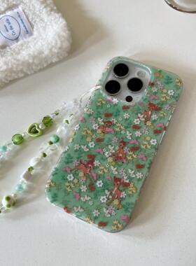 双层印花imd卡通可爱绿色花丛小鹿手机壳适用iphone16promax大孔防摔苹果15亮面14女款新13网红个性手链小众