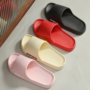 侧英文款踩屎感休闲拖鞋女便携旅店学生洗澡爆款轻便防滑男凉拖鞋