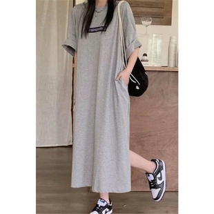 特大码2-300斤T恤裙女连衣裙ins夏过膝长裙遮肉宽松学生休闲裙子