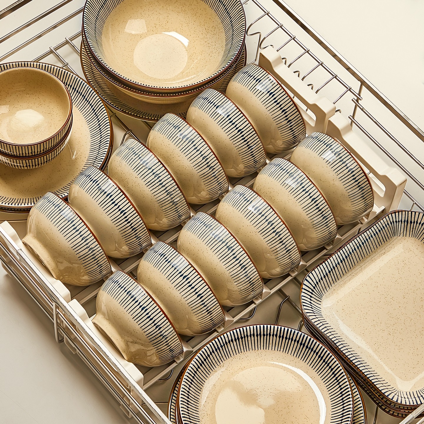 墨色日式碗碟套装家用釉下彩陶瓷高颜值碗盘乔迁新居礼物碗具碗筷,餐饮具,碗,淘宝优惠券,粉丝福利购,淘宝优惠卷