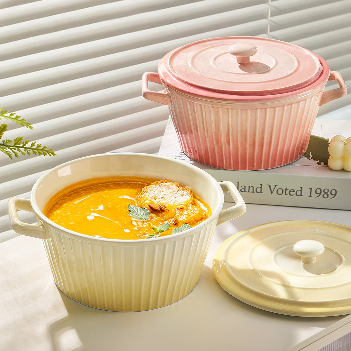 墨色高颜值渐变陶瓷双耳汤碗