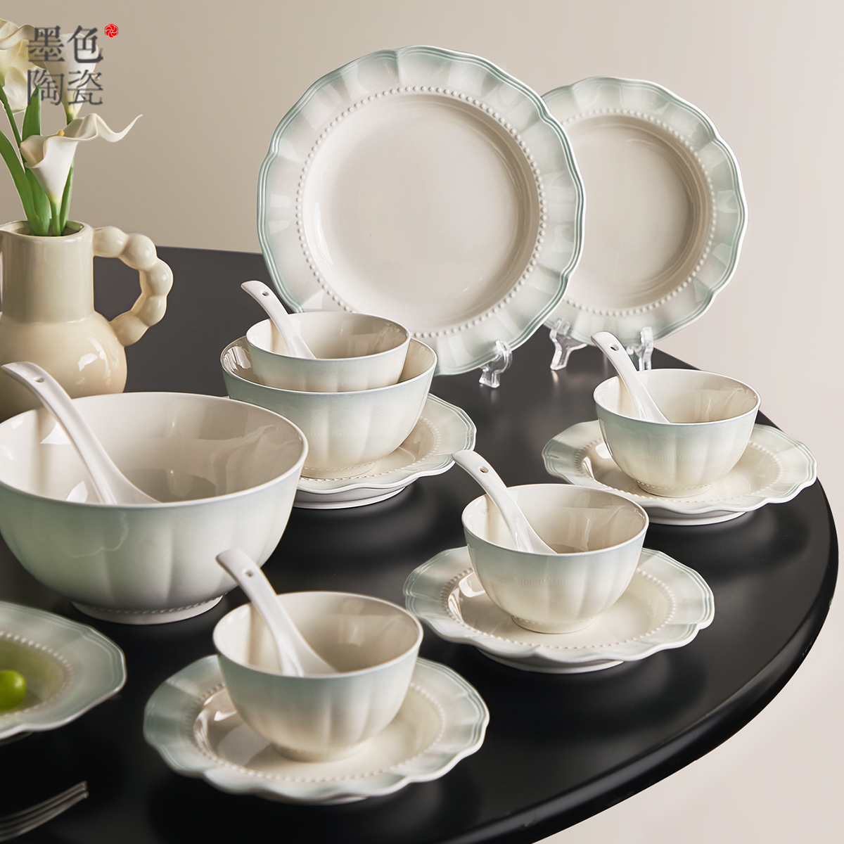 墨色法式浮雕餐具家用2025新款高级感米饭碗面碗汤碗盘子陶瓷碗具