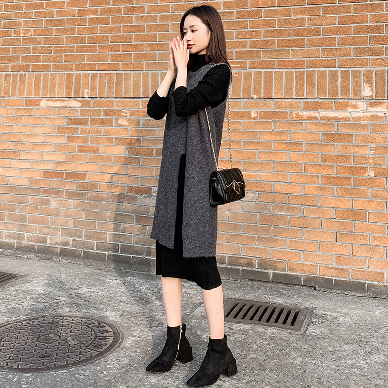 Autumn and winter new Korean version of slim two piece dress with plush thickening split vest skirt long vest dress