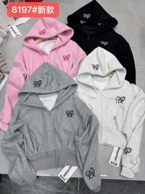 休闲慵懒风连帽短款卫衣女火柴人刺绣拉链设计减龄外套辣妹上衣秋