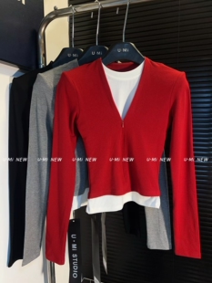 美式撞色正肩假两件T恤打底衫女2026新款修身设计感早春季上衣