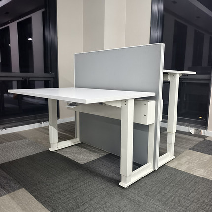 Humanscale手动升降桌站坐交替工作台2人对桌电脑桌职员升降卡位