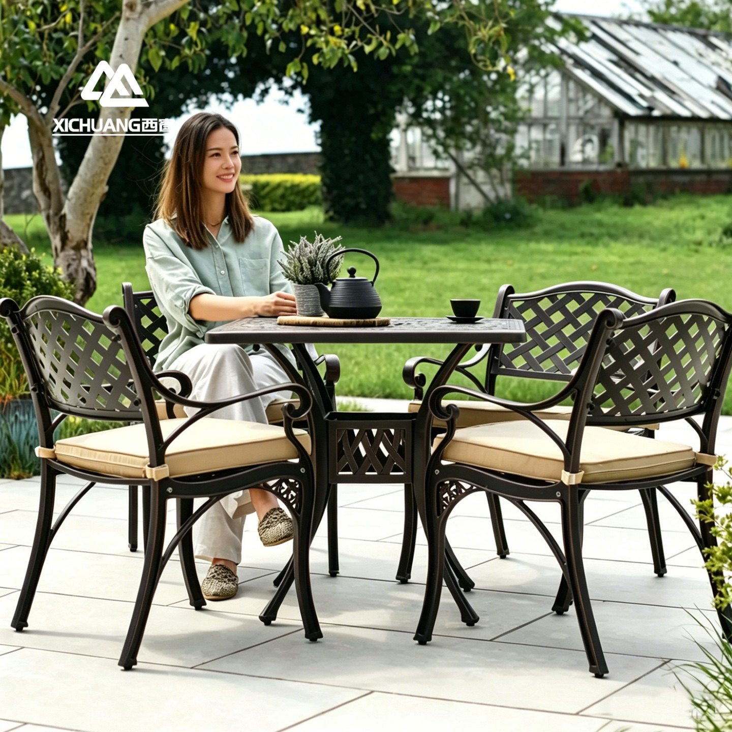 西窗户外桌椅套装庭院别墅休闲餐桌椅组合防水防腐铸铝露台花园桌