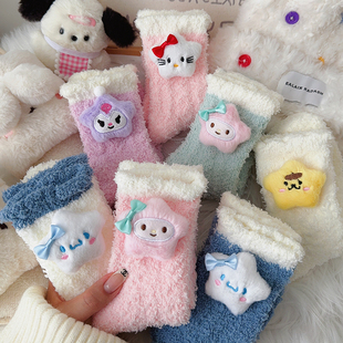 新款可爱珊瑚绒袜子女冬季卡通加绒加厚保暖中筒袜居家睡眠毛毛袜