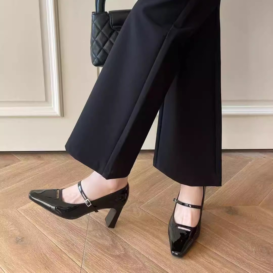 0339漆皮黑色高跟鞋女粗跟2025新款法式气质舒适圆头单鞋6.5cm
