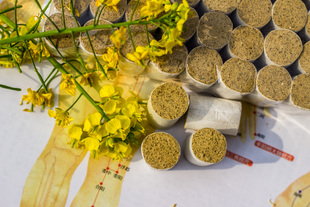 五年陈艾柱 15:1艾绒柱 54个一包 香怡艾条灸 5161718