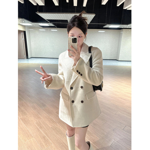 白色呢子大衣女秋冬季2024新款毛呢外套高级感小个子短款韩系气质