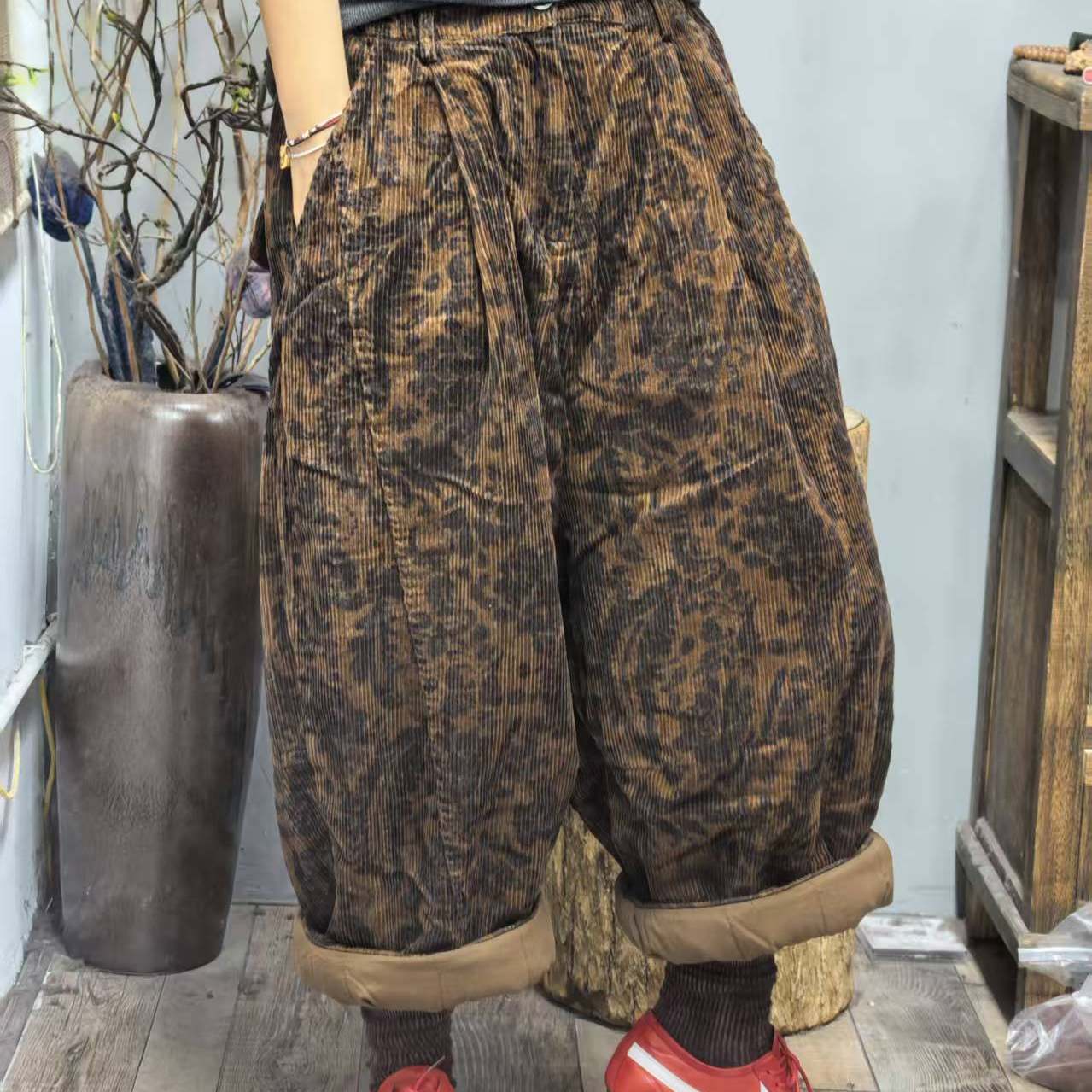 33 25-134 冬季新品灯芯绒休闲百搭花色夹棉女士裤子 臀围136长83