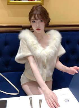 M900针织开衫上衣2026年新款外套女秋冬外搭白色毛领高级感设计感