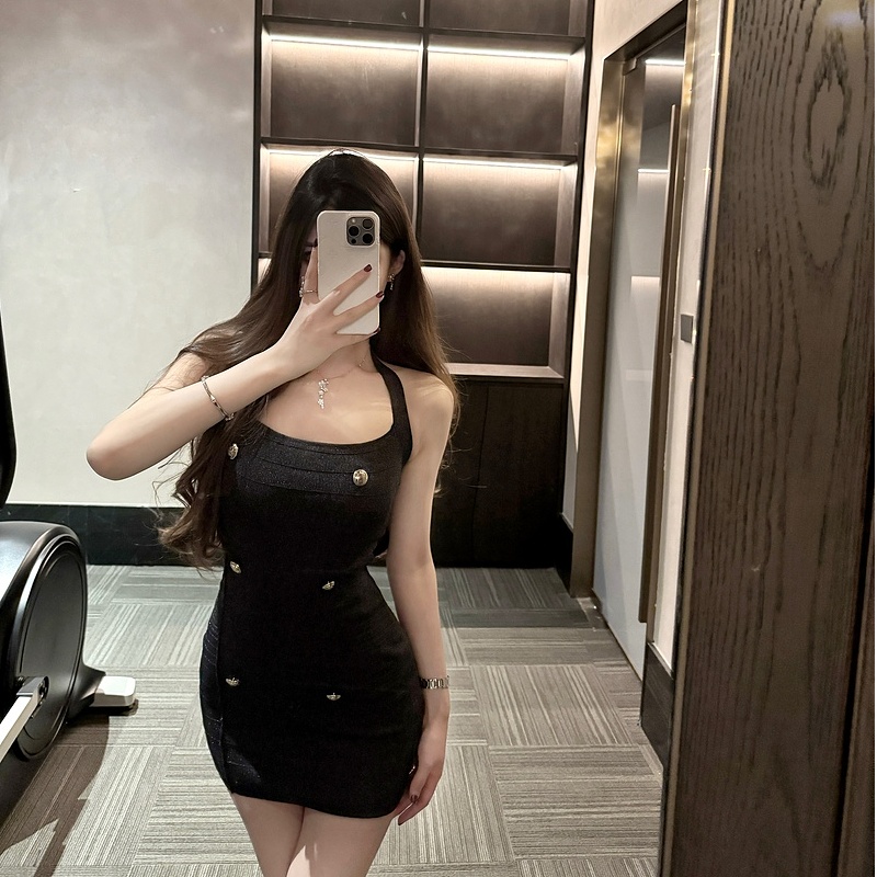 M900挂脖吊带连衣裙包臀裙黑色