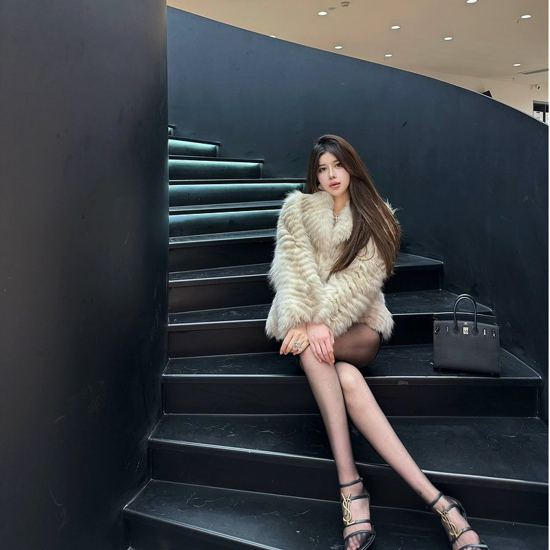 M900皮草外套女款2026新款爆款毛毛短款毛茸茸狐狸毛年轻款小个子,女装/女士精品,皮草,淘宝优惠券,粉丝福利购,淘宝优惠卷