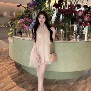 夏季 M900海边度假连衣裙2025新款 气质小个子超好看裙子女显瘦性感