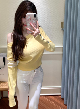 M900打底衫女2026年新款内搭高级感长袖斜肩上衣t恤短款辣妹露肩