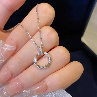 莫比乌斯圆环双扣锁骨链