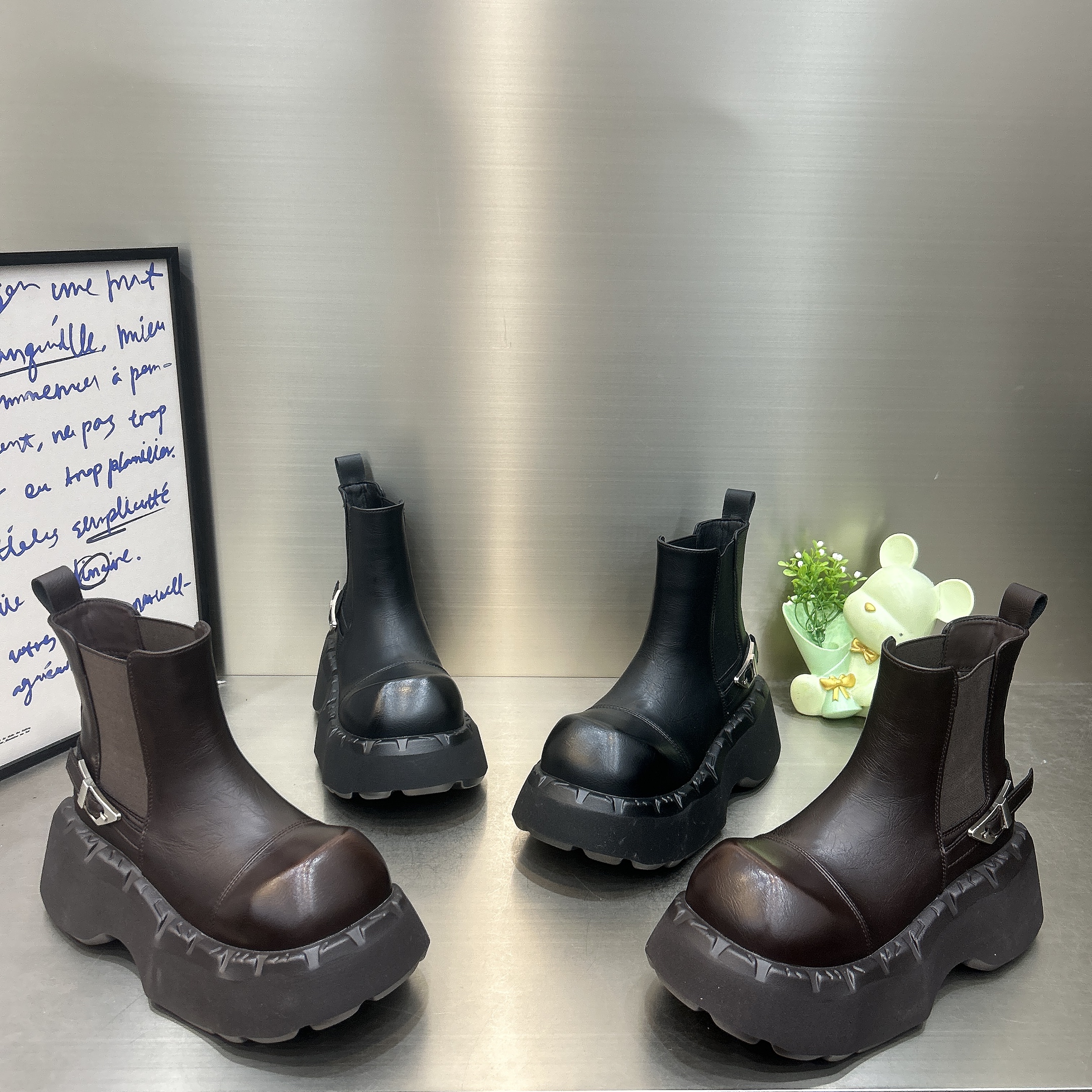 欧货真皮厚底切尔西女加绒棉鞋松糕巨好看马丁靴秋冬新款爆款短靴