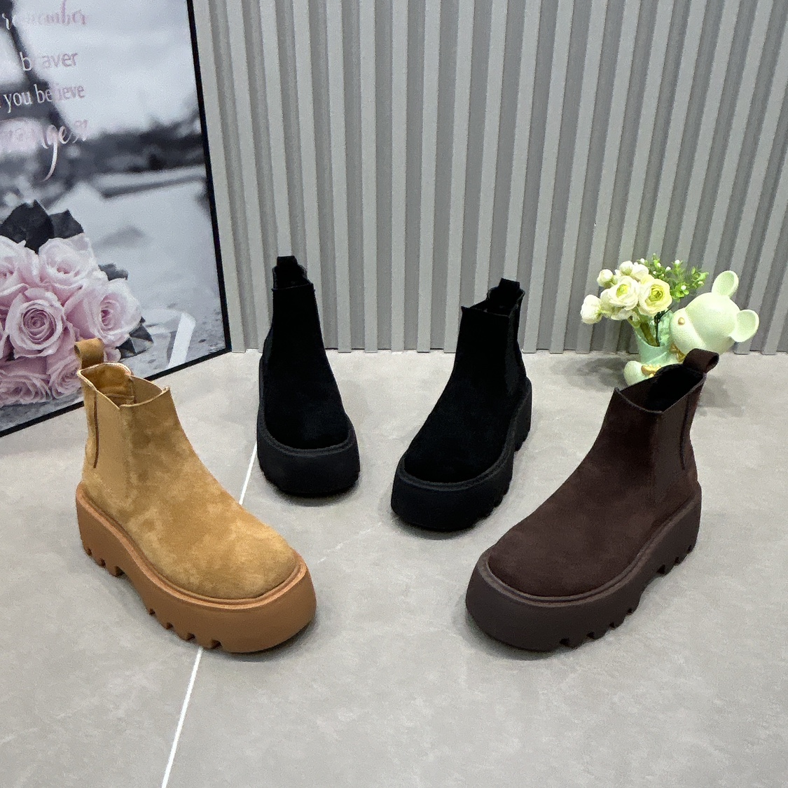 净版厚底松糕短靴及踝靴马丁靴
