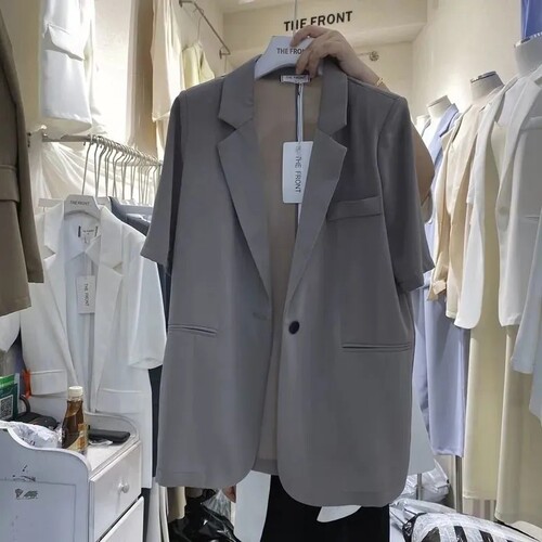 2024新款夏季女短袖一粒扣西服女胖MM大肚腩遮肉宽松舒适西装外套