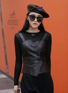 背带皮马甲女秋季外搭单排扣黑色坎肩外套设计感复古马夹吊带背心