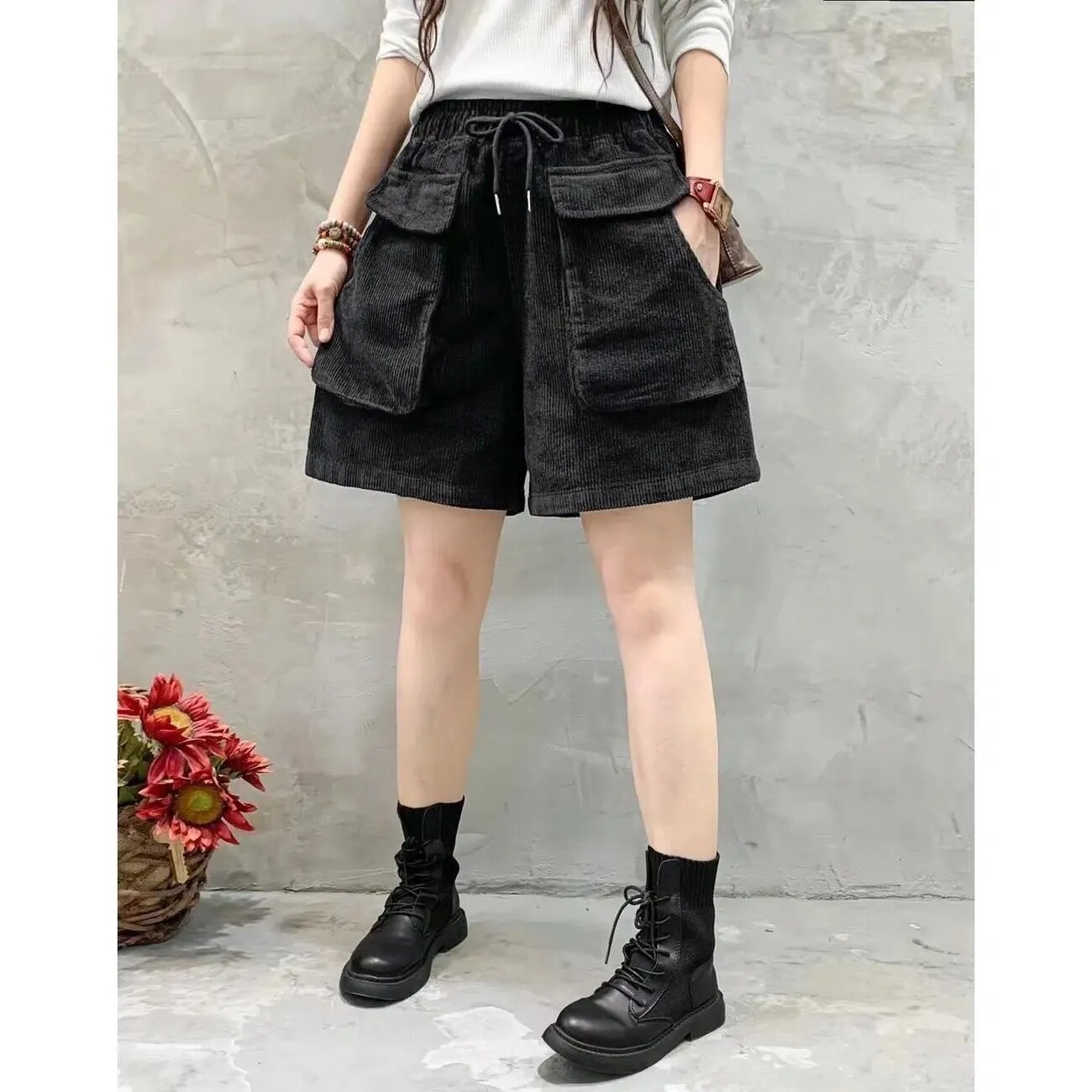 潮流复古纯色大口袋灯芯绒短裤女2024春秋新款宽松显瘦A版阔腿裤