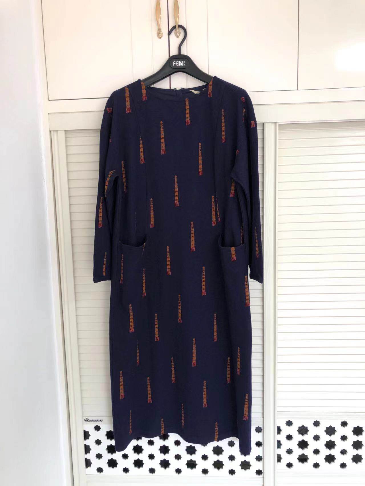 清仓菲姿啦娜菲高端轻奢品牌专柜正品高端面料绵羊毛女士连衣裙