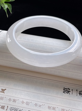 2025天然缅甸翡翠A货冰种白月光62圆条手镯0730E13