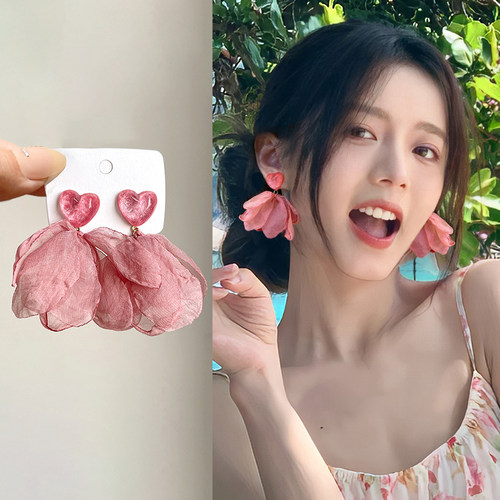粉色花瓣螺旋耳夹女无耳洞