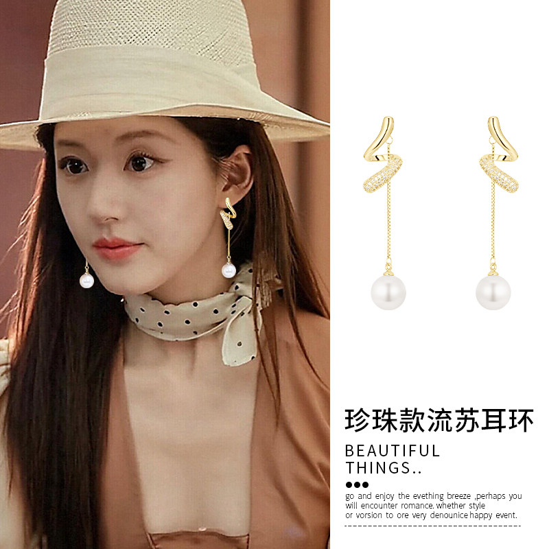 金色珍珠款流苏耳钉女轻奢图片