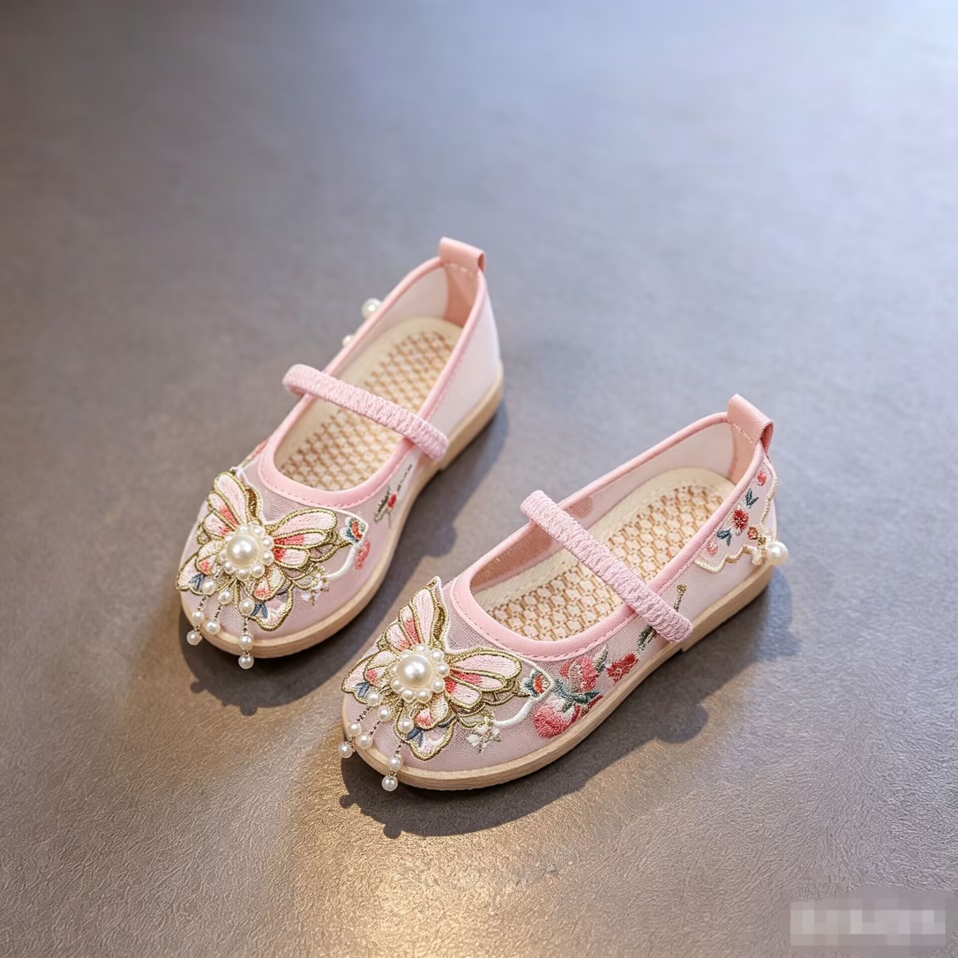 透气防汗古风手工布鞋