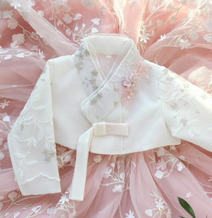 蕾丝裙摆春款女童百搭韩服连衣裙摄影生日旅拍韩服朝鲜服表演六一