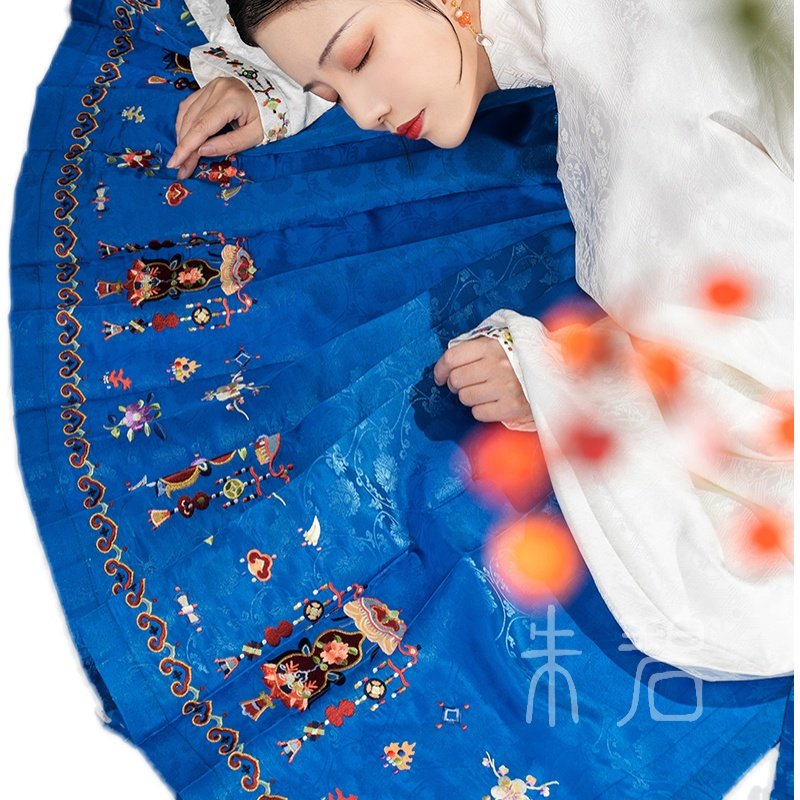 岁时应景系列之葫芦花灯 元宵节·明制白绫袄蓝缎裙,女装/女士精品,汉服半身裙,淘宝优惠券,粉丝福利购,淘宝优惠卷