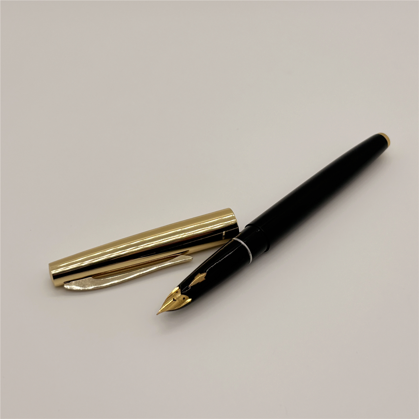 1970年代日本CANON绝版老款EF铱金尖细字钢笔