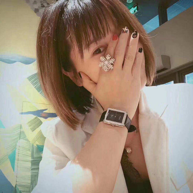 TaoBao Boss watch Same itemin the Women's clothing/Boutique , T-shirt  category - from Buy2taobao.com to provide professional Taobao agent buy service