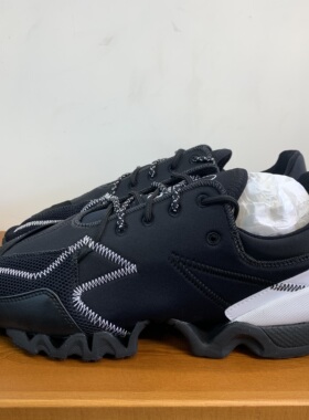 Y-3 EKIKA 黑色运动鞋 BC0957