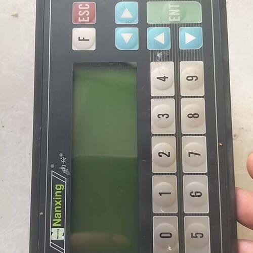 可维修TP04P-32TP1RN，实物拍摄的，成色如图所示，型议价