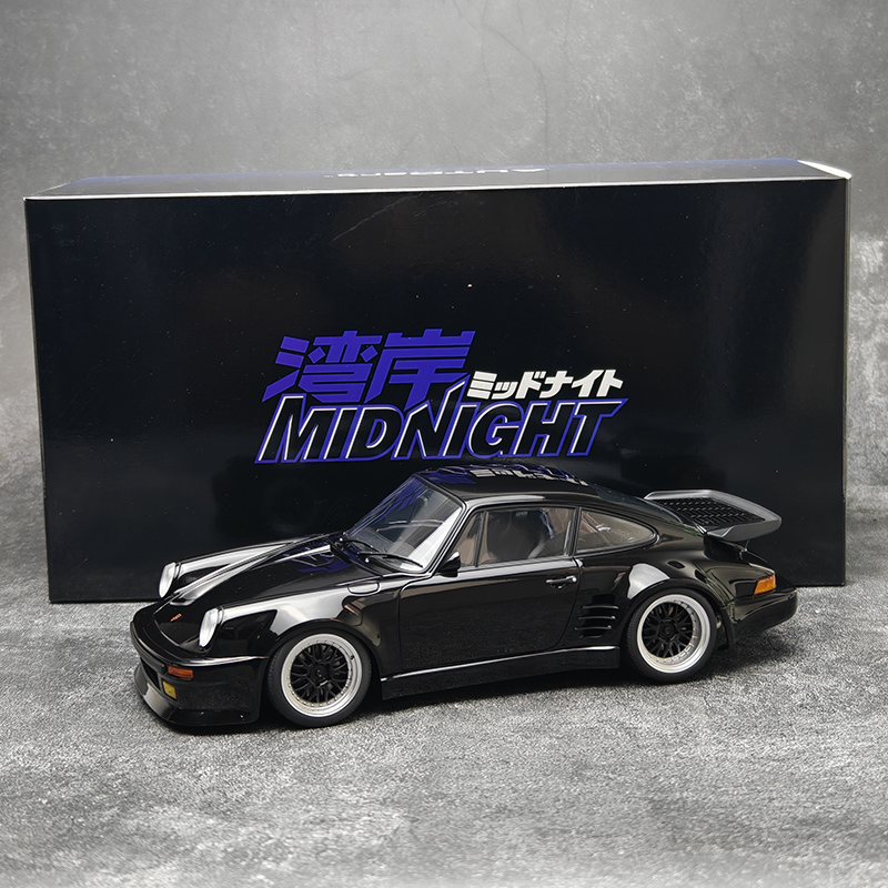 奥拓118湾岸保时捷930模型