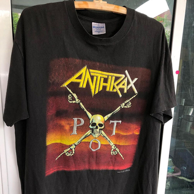 Anthrax炭疽乐队鞭笞重金属暗黑骷髅头摇滚短袖bf宽松潮流落肩T恤