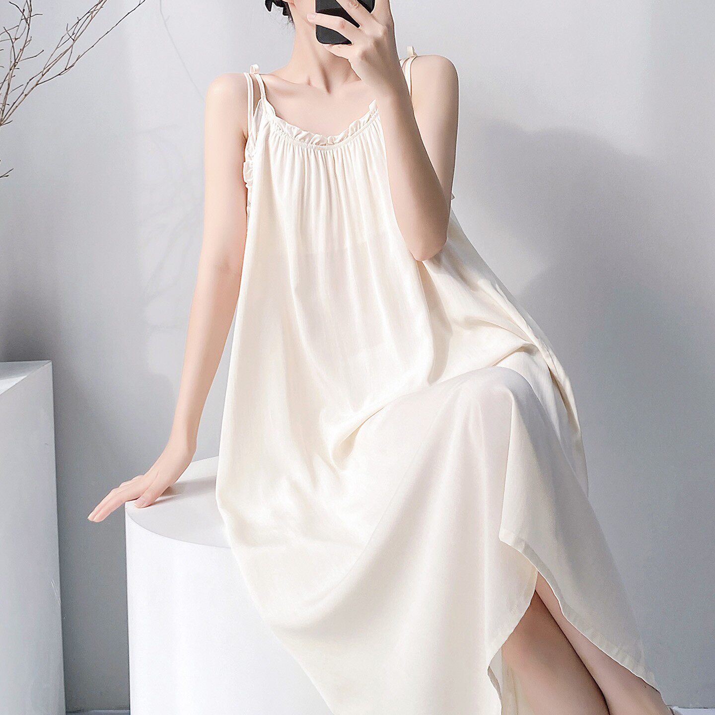 甜美无袖吊带睡裙纯欲风简约连衣裙中长款背心睡衣可外穿家居服女