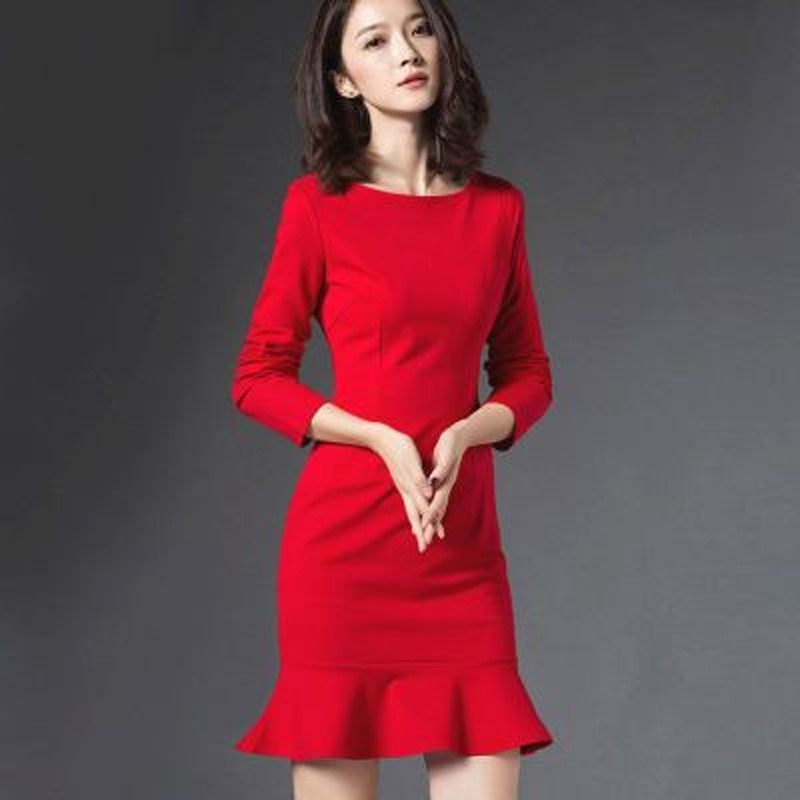 26春季连衣裙女长袖包臀鱼尾裙修身显瘦红色礼服小黑裙大码打底裙