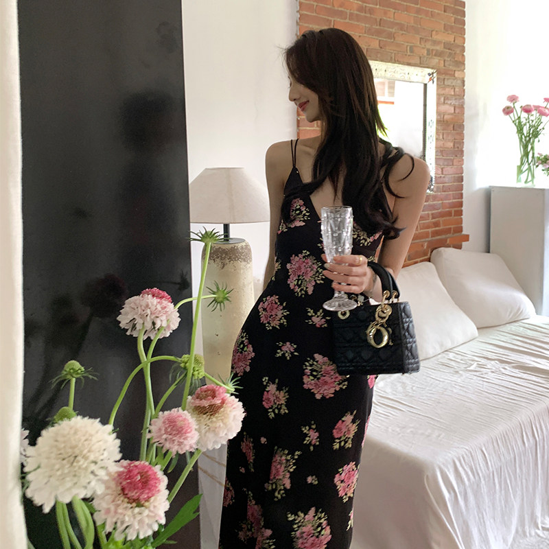 【清仓商品不退不换】浪漫假期 复古法式大花V领吊带连衣裙夏,女装/女士精品,连衣裙,淘宝优惠券,粉丝福利购,淘宝优惠卷