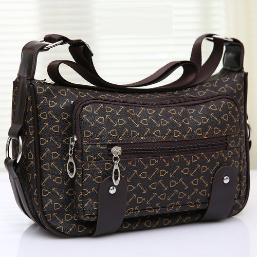 妈妈包新款中年妇女士生意收钱