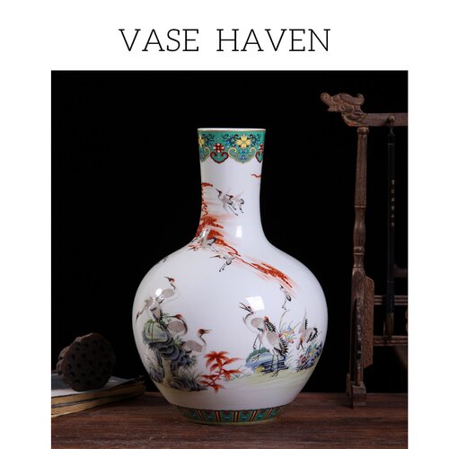 宋代美学珐琅彩浮雕高端大气花瓶