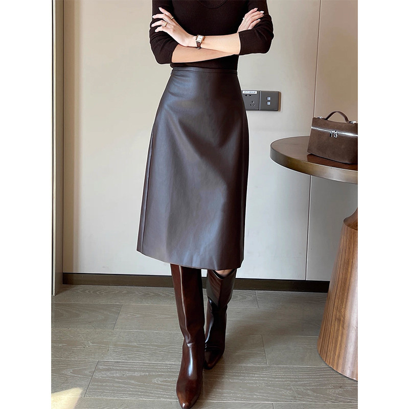 棕色高腰真皮皮裙半身裙女冬季2025新高级感时尚a字通勤中长裙潮